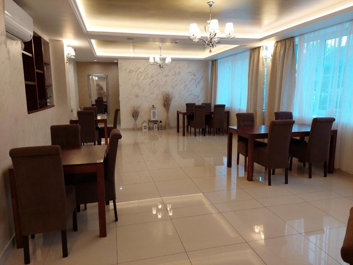 Hotel Orion Ivanec Zewnętrze zdjęcie